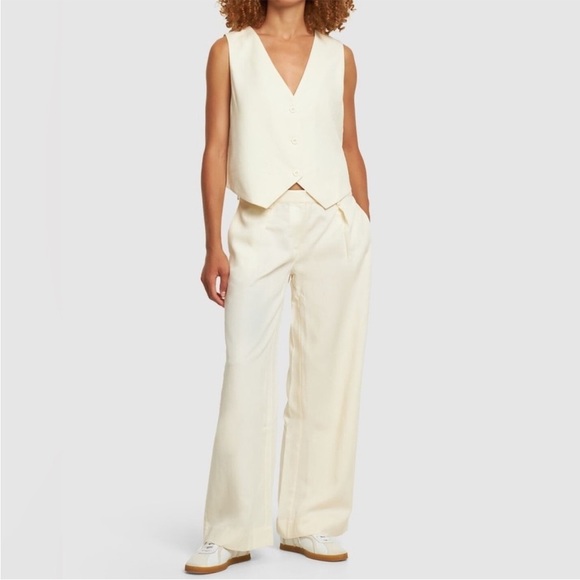 WeWoreWhat Pants - NWT WeWoreWhat Viscose Linen Low Rise Trousers